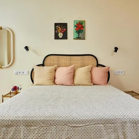 Asboth 221 Cozy Center